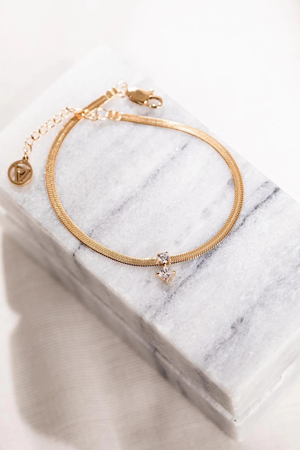 Dream Sleek Bracelet 18K Gold Plated - Image 4