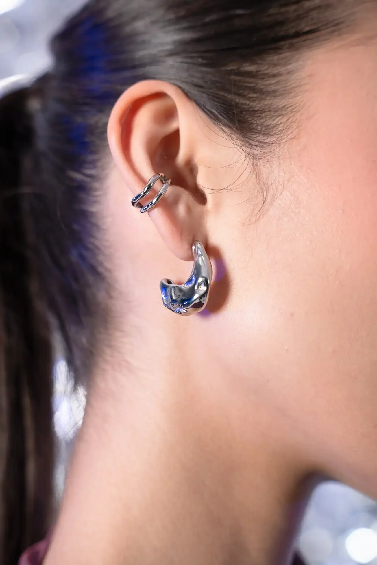 Molten Chunky Hoops Silver - Image 3