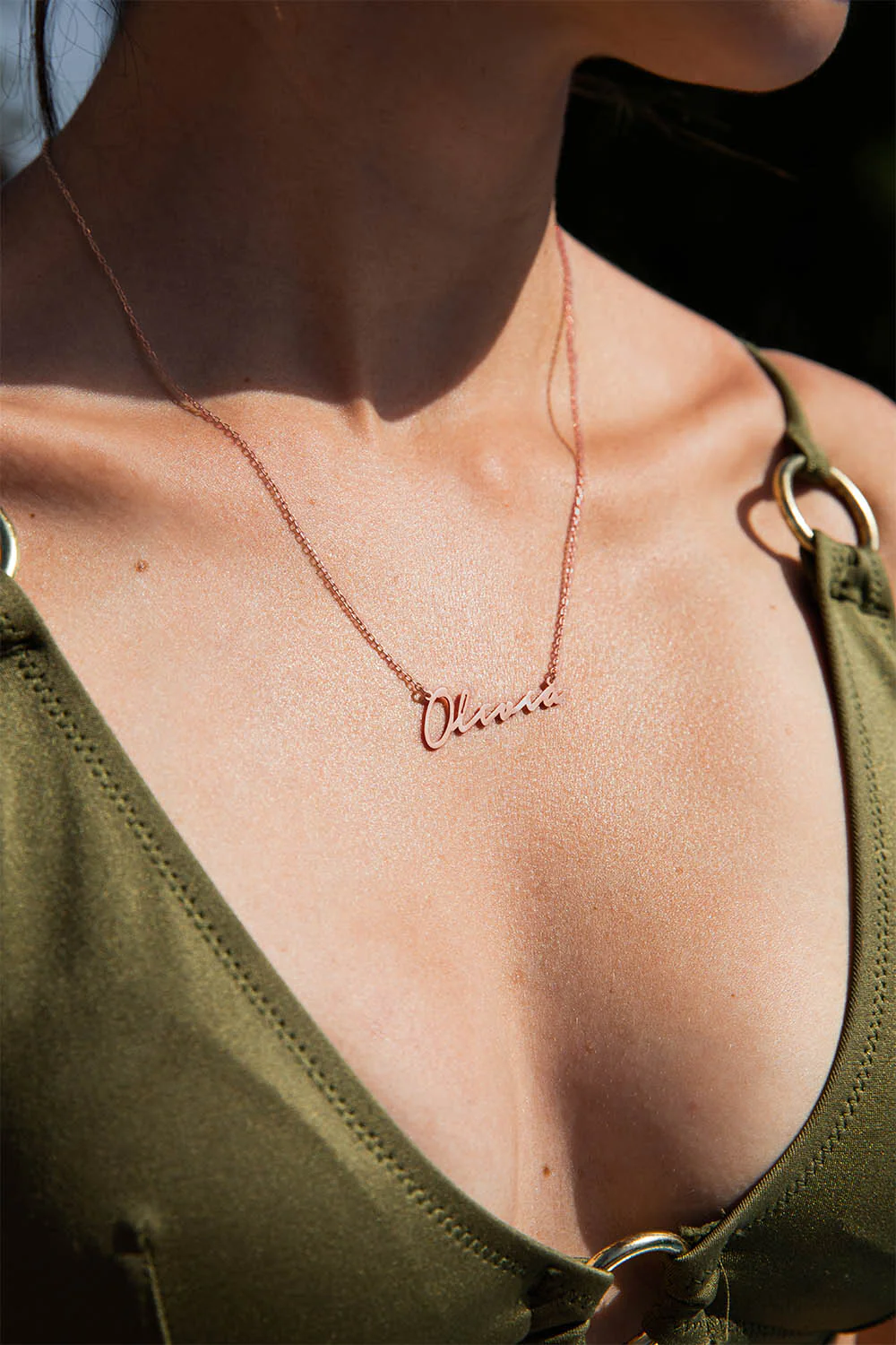 Name Necklace Italics Rosegold - Image 3