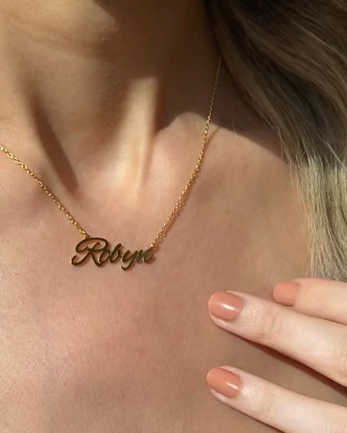 Name Necklace Script - Image 3