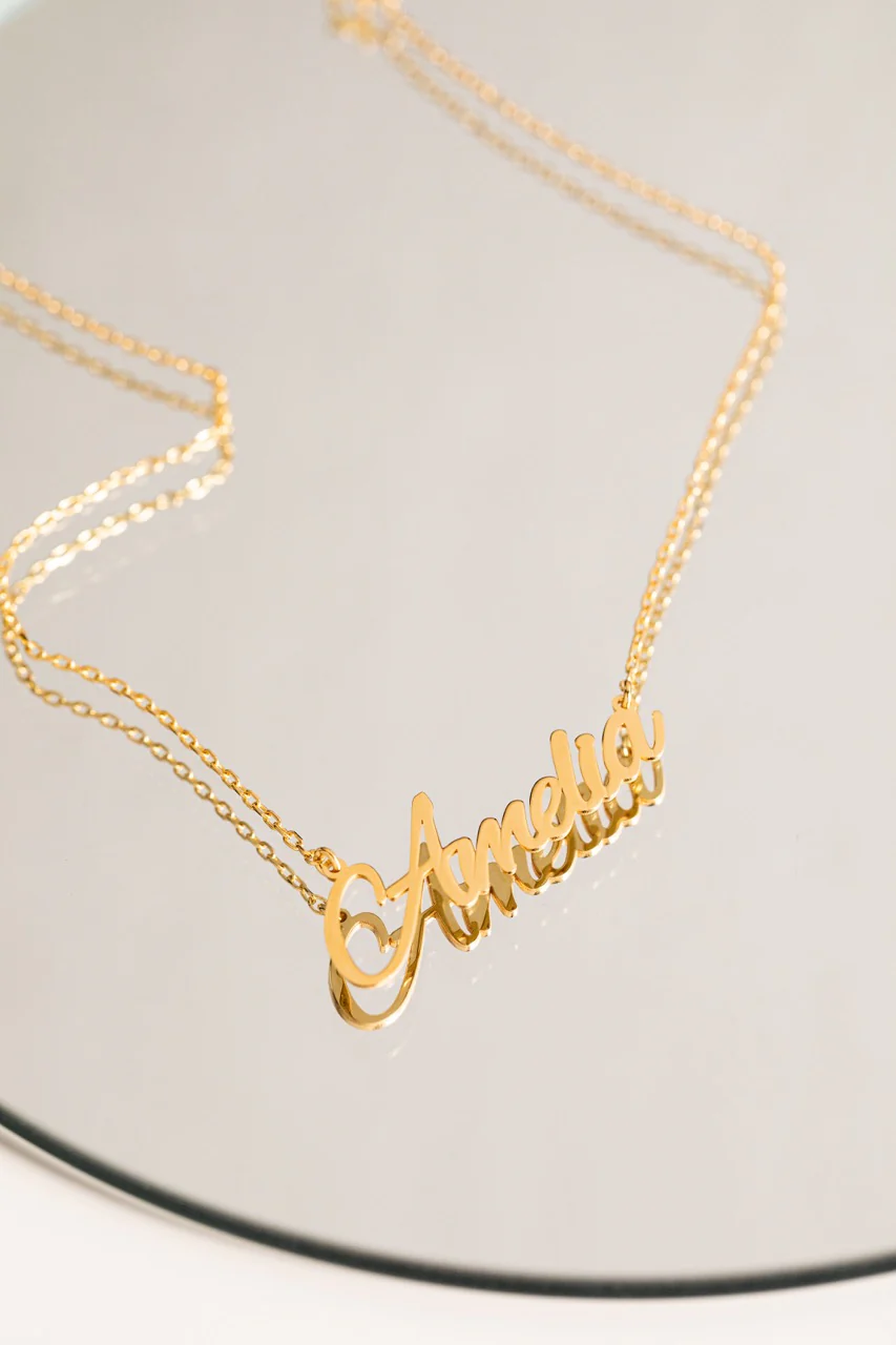Name Necklace Script Set Gold - Image 3