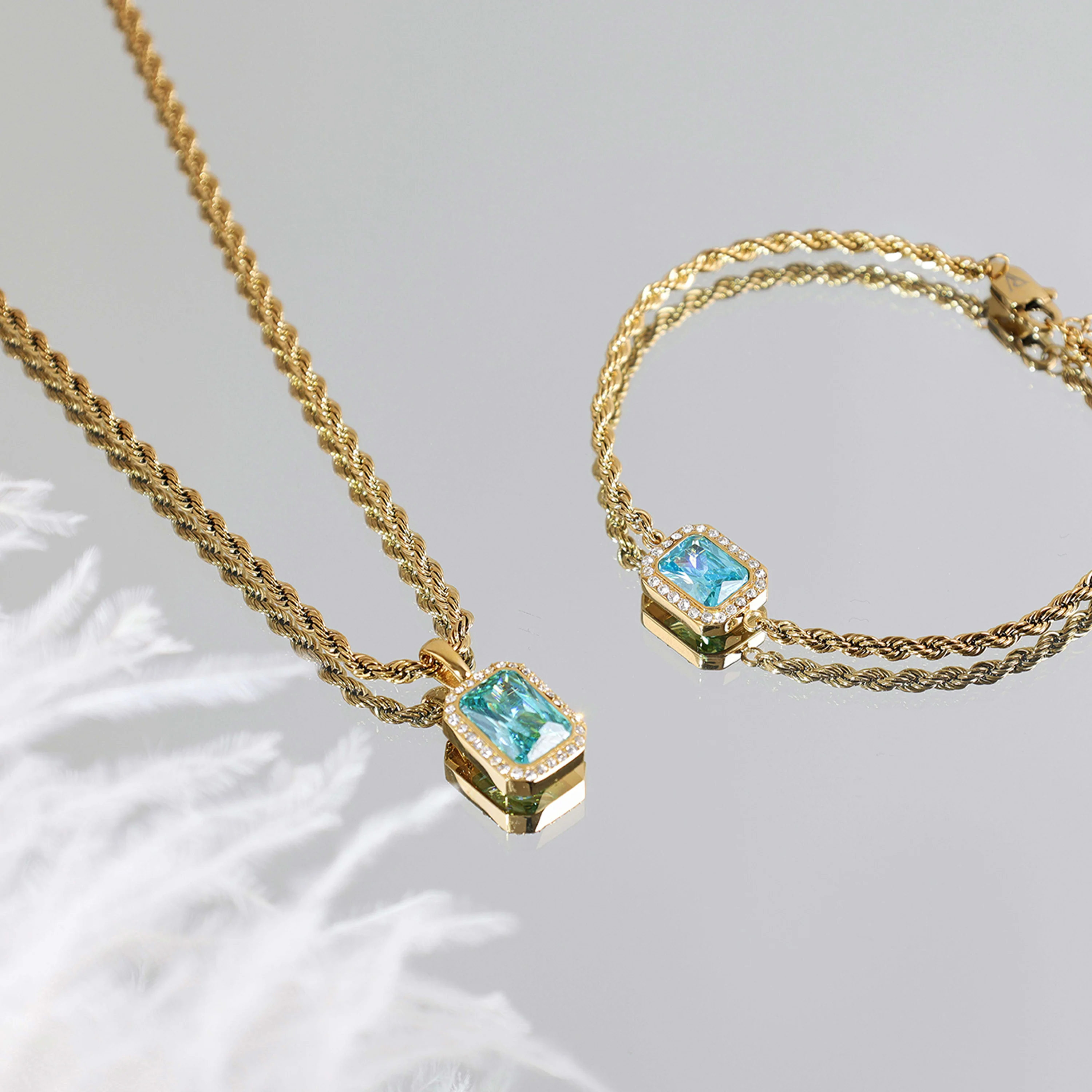 Pavé Emerald Pendant Necklace Aqua 18K Gold Plated - Image 2