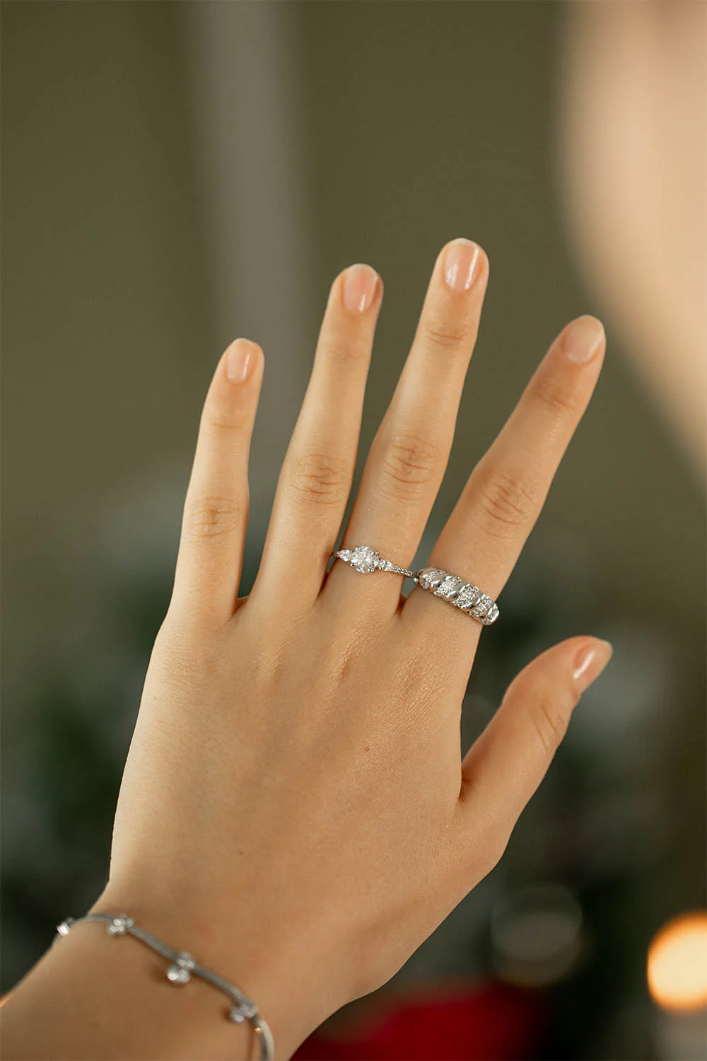 Sparkle Twisted Ring Silver - Image 4